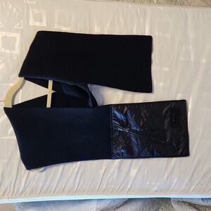 NWOT, John Varvatos mens scarf with nylon zip pocket 8"x64"